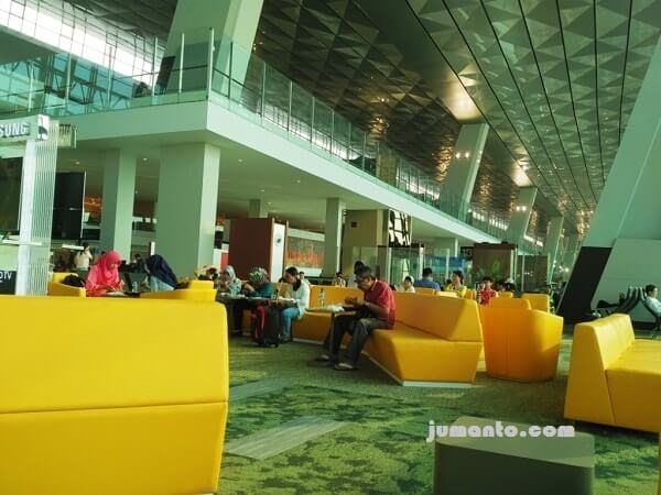 gambar terminal 3 ultimate bandara soekarno hatta jakarta